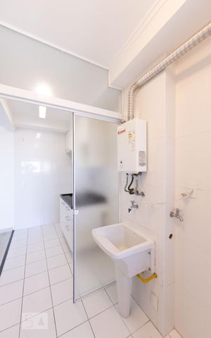 Apartamento à venda com 70m², 2 quartos e 1 vaga Apartamento à venda com 70m², 2 quartos e 1 vagaÁrea de Serviço