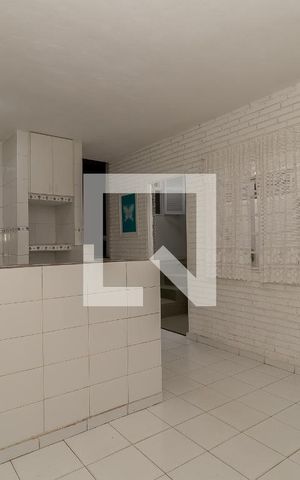 Casa à venda com 300m², 4 quartos e 2 vagasCopa
