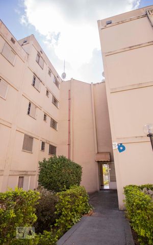 Apartamento para alugar com 51m², 2 quartos e 1 vagafachada