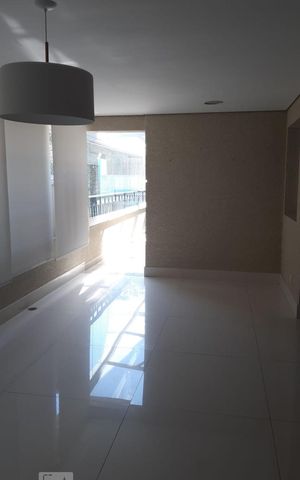 Apartamento à venda com 151m², 3 quartos e 3 vagas Apartamento à venda com 151m², 3 quartos e 3 vagasSala