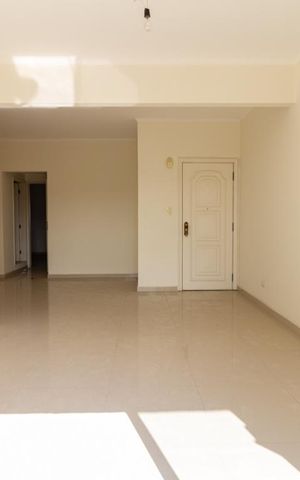 Apartamento à venda com 140m², 4 quartos e 2 vagasSala