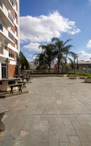 Apartamento à venda com 140m², 4 quartos e 2 vagasÁrea Externa