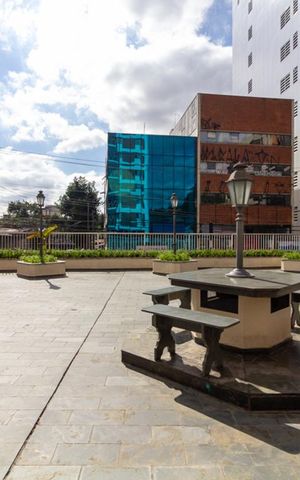 Apartamento à venda com 140m², 4 quartos e 2 vagasÁrea Externa