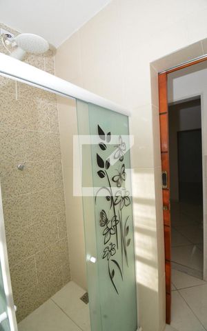 Apartamento à venda com 66m², 2 quartos e sem vagaBanheiro