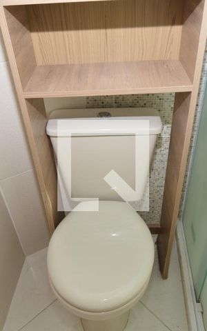 Apartamento à venda com 66m², 2 quartos e sem vagaBanheiro