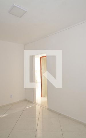 Apartamento à venda com 66m², 2 quartos e sem vagaSala