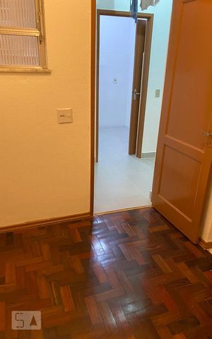 Apartamento para alugar com 78m², 2 quartos e sem vaga Apartamento para alugar com 78m², 2 quartos e sem vagaQuarto de Serviço