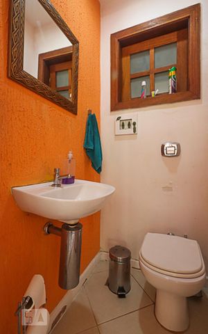 Casa de condomínio para alugar com 500m², 8 quartos e 4 vagasLavabo