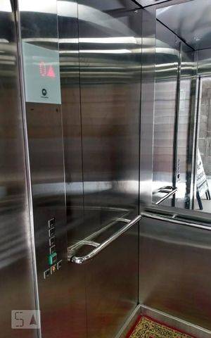 Studio à venda com 28m², 1 quarto e sem vagaElevador