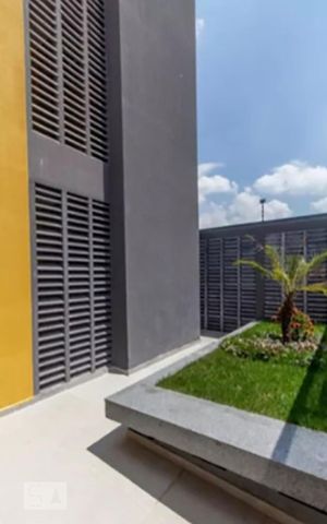 Studio à venda com 28m², 1 quarto e sem vagaEntrada