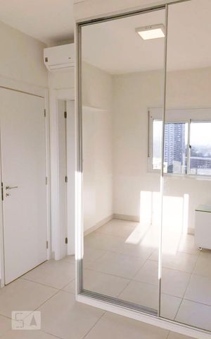 Apartamento à venda com 68m², 1 quarto e 1 vagaSuíte