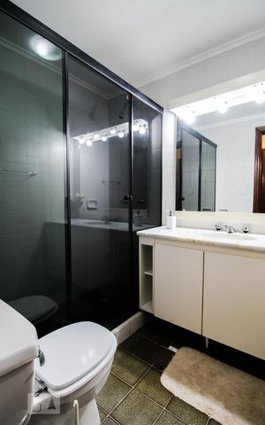 Apartamento à venda com 169m², 2 quartos e 1 vaga Apartamento à venda com 169m², 2 quartos e 1 vagaBanheiro 2