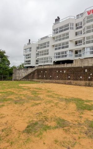 Apartamento à venda com 169m², 2 quartos e 1 vaga Apartamento à venda com 169m², 2 quartos e 1 vagaQuadra Esportiva