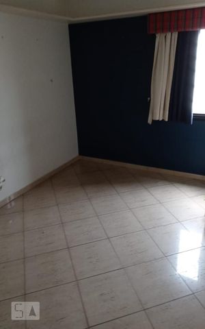Apartamento à venda com 198m², 3 quartos e 3 vagasQuarto