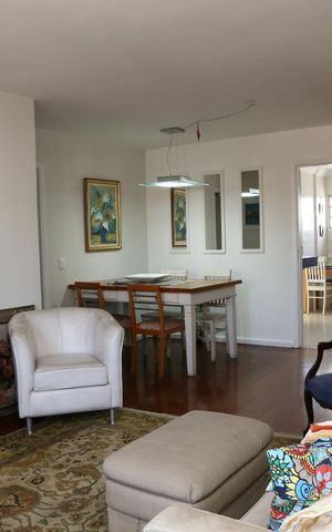 Apartamento para alugar com 105m², 3 quartos e 2 vagasSala