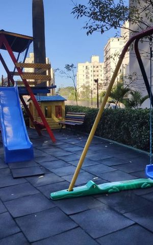 Apartamento à venda com 55m², 2 quartos e 1 vaga Apartamento à venda com 55m², 2 quartos e 1 vagaÁrea comum - Playground