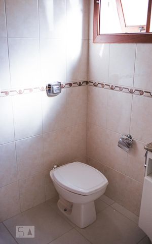 Casa para alugar com 265m², 4 quartos e 3 vagasBanheiro da Suíte 2