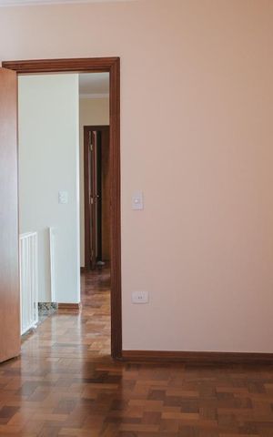 Casa para alugar com 265m², 4 quartos e 3 vagasSuíte 3