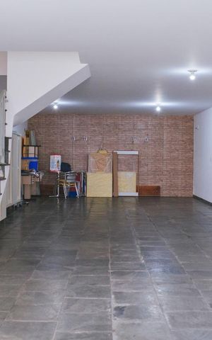 Casa para alugar com 265m², 4 quartos e 3 vagasGaragem