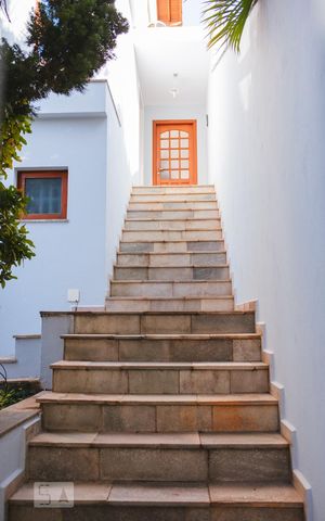 Casa para alugar com 265m², 4 quartos e 3 vagasÁrea Externa