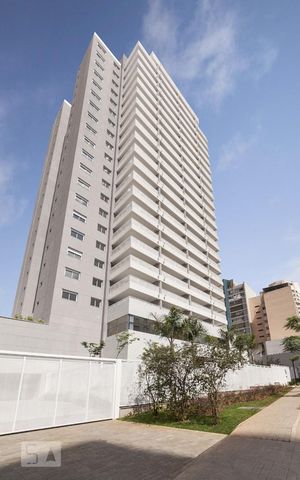 Studio para alugar com 40m², 1 quarto e 1 vaga Studio para alugar com 40m², 1 quarto e 1 vagaFachada