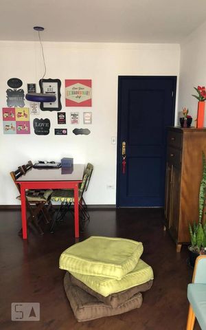 Apartamento à venda com 58m², 2 quartos e 1 vaga