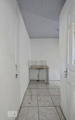 Studio à venda com 100m², 5 quartos e 1 vaga Studio à venda com 100m², 5 quartos e 1 vagaSala / Cozinha