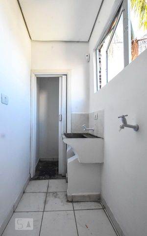 Studio à venda com 100m², 5 quartos e 1 vaga Studio à venda com 100m², 5 quartos e 1 vagaLavanderia