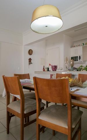 Apartamento à venda com 99m², 3 quartos e 2 vagas Apartamento à venda com 99m², 3 quartos e 2 vagasSala de Jantar
