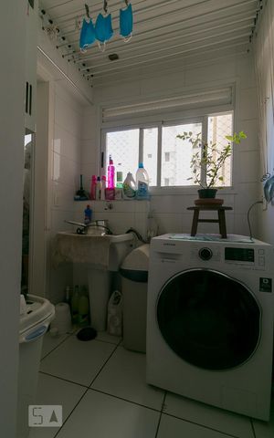 Apartamento à venda com 99m², 3 quartos e 2 vagas Apartamento à venda com 99m², 3 quartos e 2 vagasÁrea de Serviço