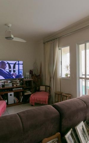 Apartamento à venda com 99m², 3 quartos e 2 vagas Apartamento à venda com 99m², 3 quartos e 2 vagasSala de TV