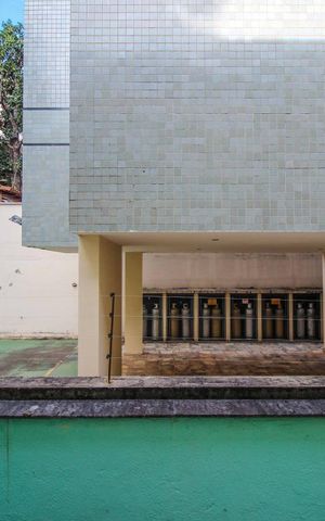 Apartamento para alugar com 187m², 5 quartos e 2 vagas
