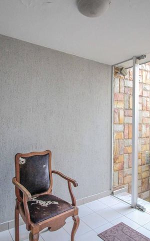 Apartamento para alugar com 187m², 5 quartos e 2 vagas Apartamento para alugar com 187m², 5 quartos e 2 vagasHall de Entrada