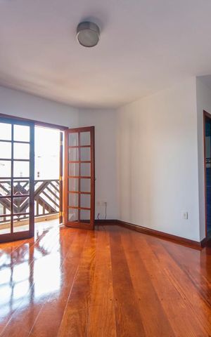 Casa para alugar com 250m², 3 quartos e 5 vagas Casa para alugar com 250m², 3 quartos e 5 vagasQuarto 1