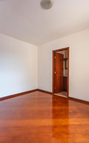 Casa para alugar com 250m², 3 quartos e 5 vagas Casa para alugar com 250m², 3 quartos e 5 vagasQuarto 3