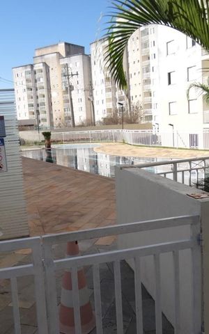 Apartamento à venda com 78m², 3 quartos e 2 vagas Apartamento à venda com 78m², 3 quartos e 2 vagasÁrea comum - Piscina
