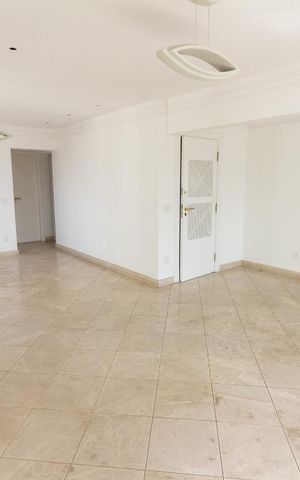 Apartamento à venda com 144m², 3 quartos e 2 vagasSala