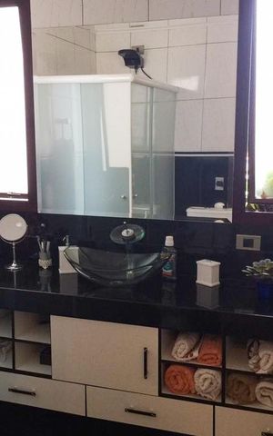 Apartamento para alugar com 197m², 3 quartos e 3 vagas Apartamento para alugar com 197m², 3 quartos e 3 vagasBanheiro 1