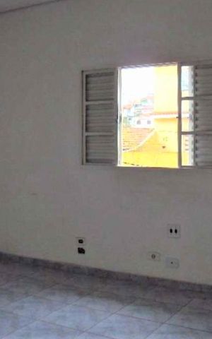 Casa à venda com 110m², 2 quartos e 1 vaga Casa à venda com 110m², 2 quartos e 1 vagaQuarto