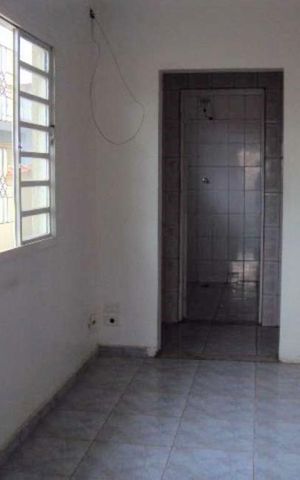 Casa à venda com 110m², 2 quartos e 1 vaga Casa à venda com 110m², 2 quartos e 1 vagaSala