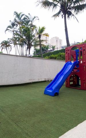 Apartamento à venda com 100m², 2 quartos e 1 vagaPlayground