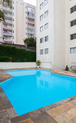 Apartamento à venda com 100m², 2 quartos e 1 vagaPiscina