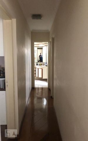 Apartamento à venda com 100m², 2 quartos e 1 vagaCorredor