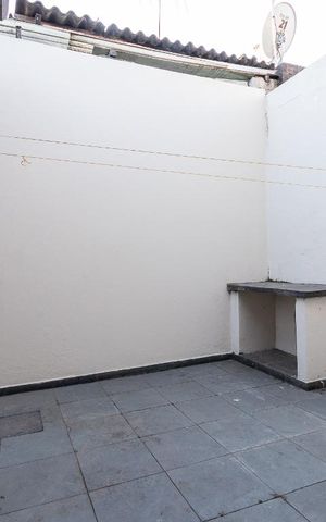 Casa à venda com 115m², 3 quartos e 3 vagas Casa à venda com 115m², 3 quartos e 3 vagasQuintal