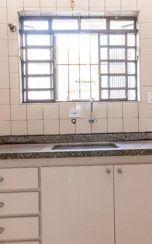 Casa à venda com 115m², 3 quartos e 3 vagas Casa à venda com 115m², 3 quartos e 3 vagasCozinha