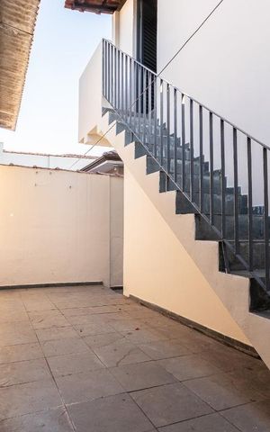 Casa à venda com 115m², 3 quartos e 3 vagas Casa à venda com 115m², 3 quartos e 3 vagasQuintal