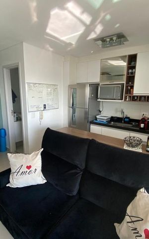 Apartamento à venda com 43m², 1 quarto e 1 vaga Apartamento à venda com 43m², 1 quarto e 1 vagaSala