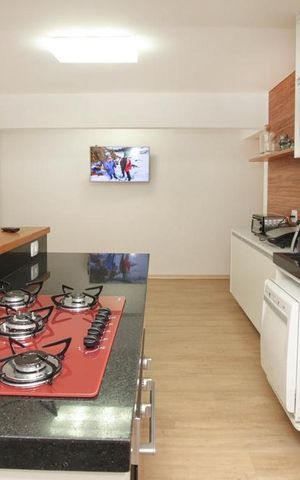 Apartamento à venda com 127m², 3 quartos e 1 vaga Apartamento à venda com 127m², 3 quartos e 1 vagaCozinha