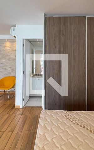 Studio para alugar com 45m², 1 quarto e 1 vagaStudio
