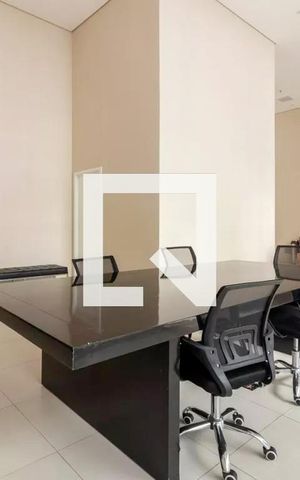 Studio para alugar com 45m², 1 quarto e 1 vaga Studio para alugar com 45m², 1 quarto e 1 vagaOffice